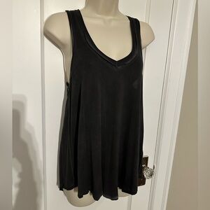 LIKE NEW Z Supply Relaxed V-Neck Charcoal Grey Tank Top size small